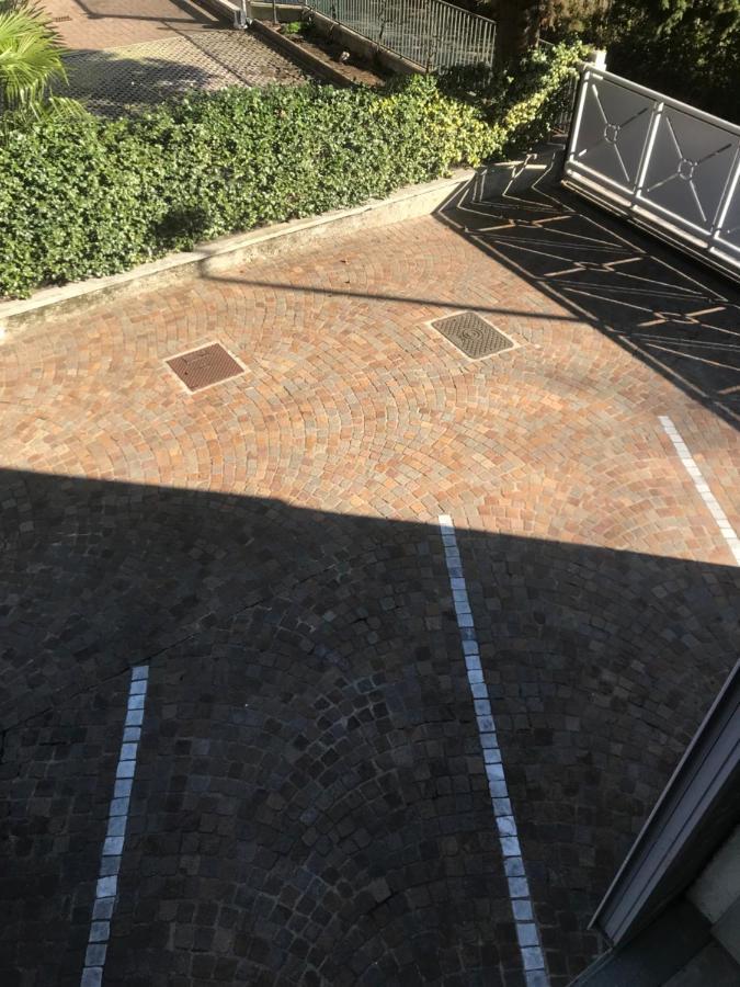 Terrazza Sul Lago Riva del Garda Ngoại thất bức ảnh